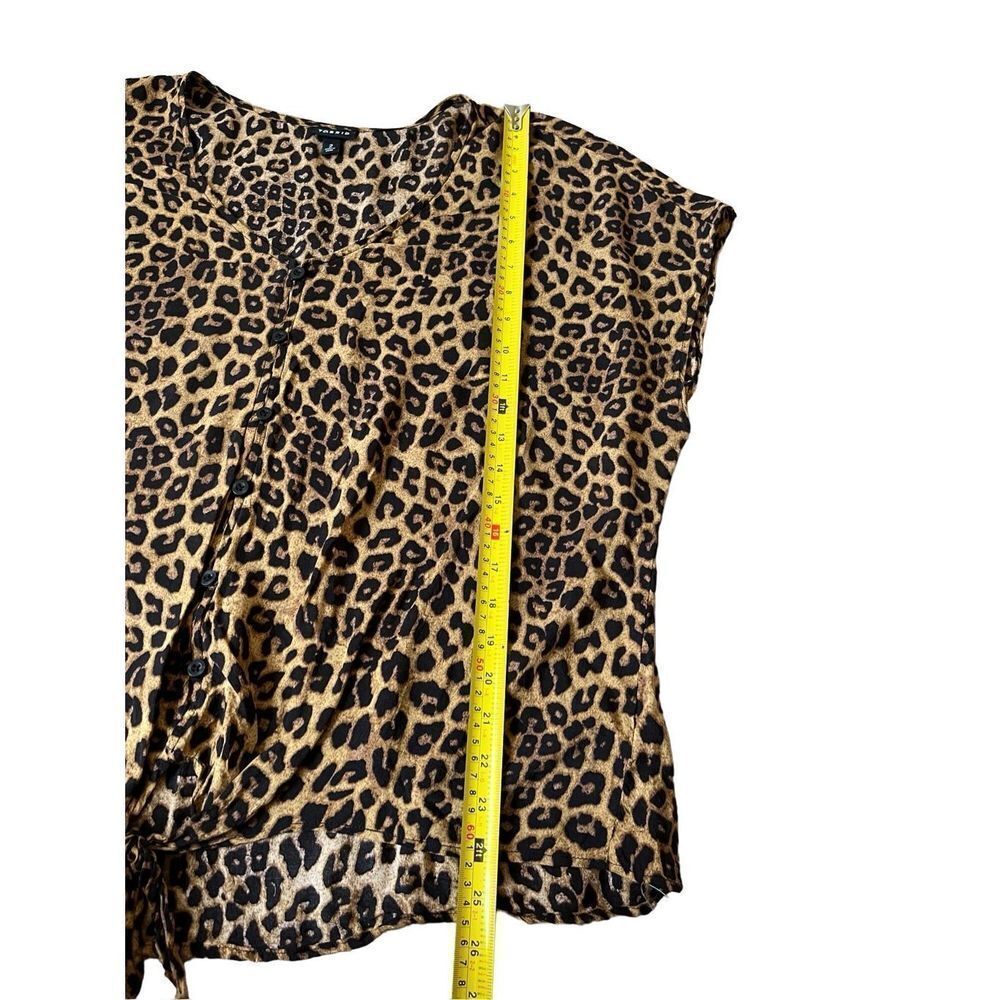 Torrid LEOPARD CHALLIS TIE FRONT MIDI DOLMAN TOP Size 2X - Picture 5 of 10